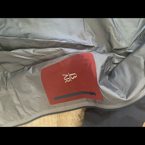 Arc’teryx Beta AR Men’s Jacket Gore-Tex Pro - Picture 3 of 6